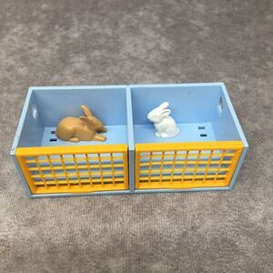 Playmobil Vet Holding Cage w/ Rabbits